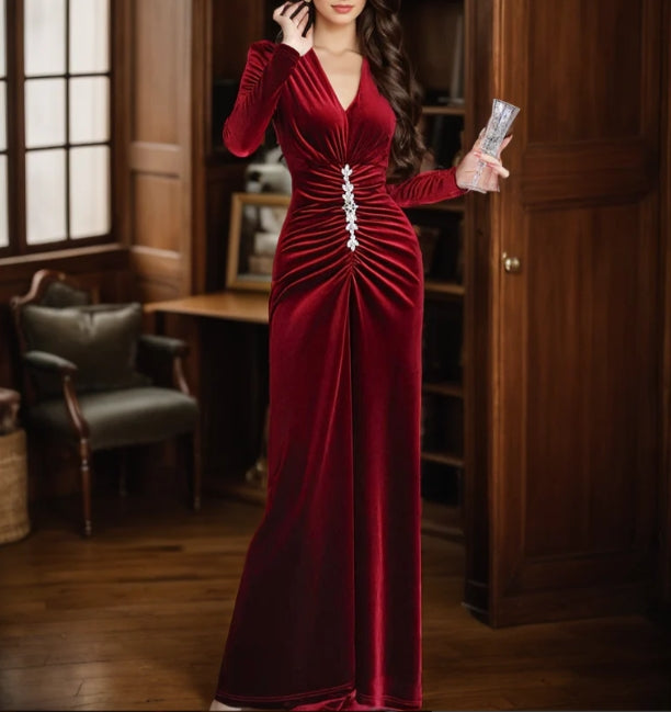 Elegant Crystal Ruched V-Neck Velvet Evening Dress Long Sleeves