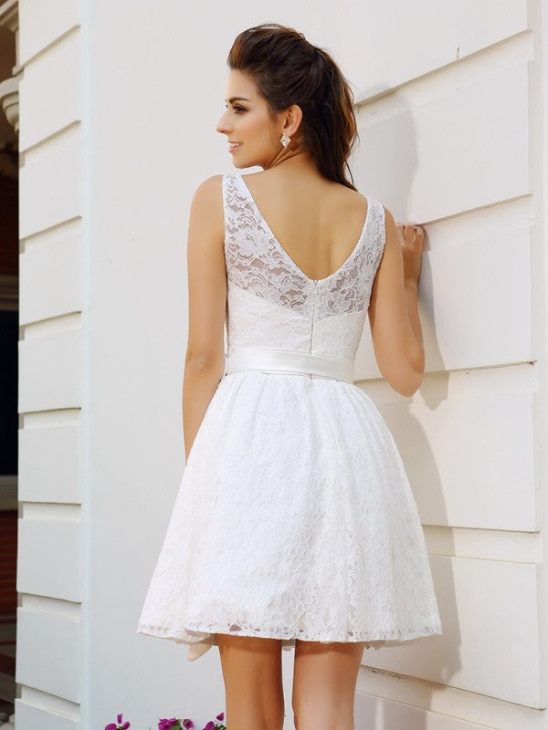 A-line curved waistband bow waistband sleeveless short lace cocktail dress