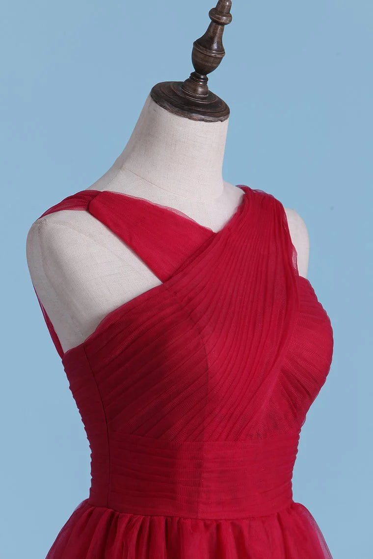 A-line sexy camisole pleated tight fitting bridesmaid dress